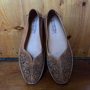 Pikolinos Jerez Leather Loafers Cushioned Slip On Shoes NEW 37